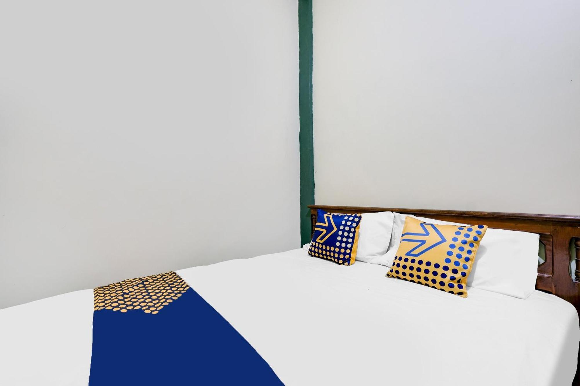 Spot On 92068 Pudja Kesuma Homestay Syariah Yogyakarta Eksteriør billede